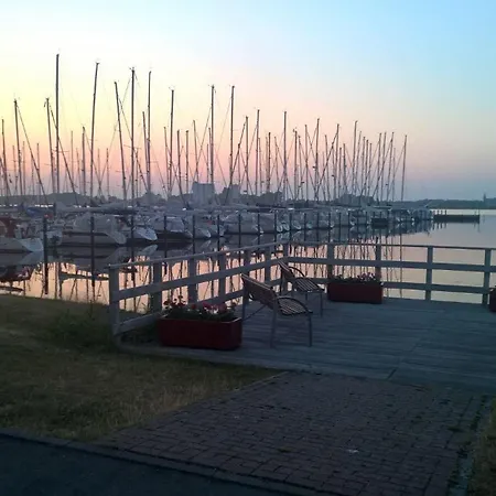 Strandliebe-i-mit-balkon * Burgtiefe auf Fehmarn